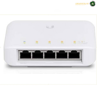 Ubiquiti Networks UniFi Switch Flex 5-Port Managed Gigabit PoE Network Switch, Works Indoors and Outdoors, Flexible Mounting Options, Magnetic Backing, 1 x PoE++ Port, 4 x PoE Ports | USW-Flex